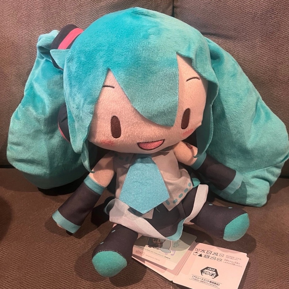 Hatsune Miku Fuwapuchi Plush Toy Large SEGA